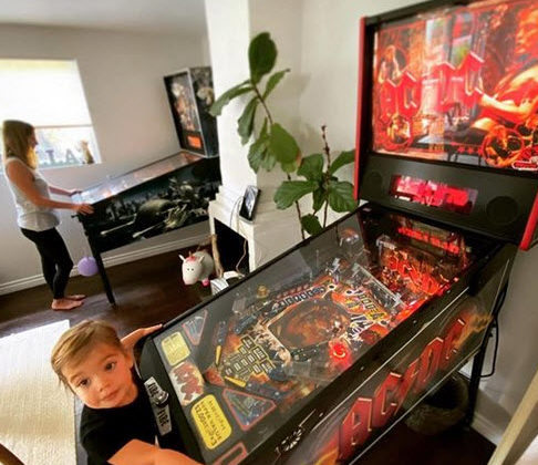 Stern Pinball, a family time to play. Join Stern by buying a pinball game for home or commercial locations.